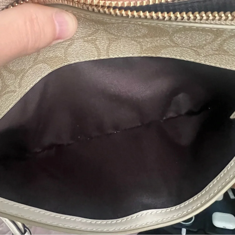 NWOT Coach Signature PVC Crossbody Bag – Khaki / Chalk – F58319 - Picture 7 of 7